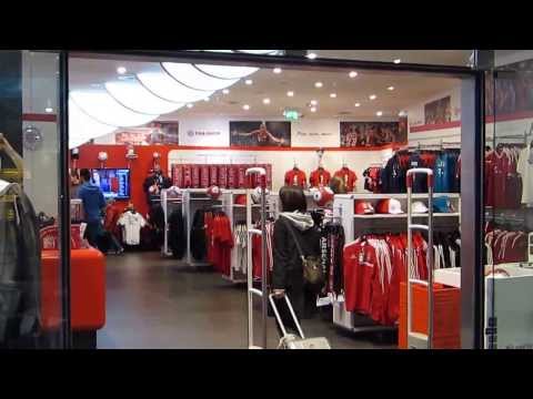 FC Bayern Munich Fan Shop @ Munich Airport (MUC) HD