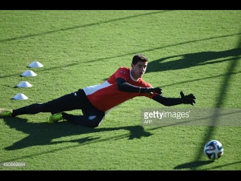 Goalkeeper training – Thibaut Courtois training (  Chelsea and the Belgium national team)