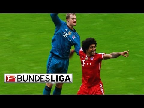 Bayern's Dante has a Heart for Goalkeepers