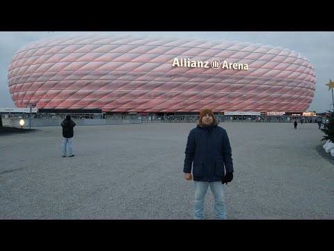 Fan shop Bavaria. Фан магазин Бавария Мюнхен. Альянц Арена. Bayern München. Allianz Arena