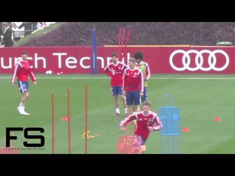 FC Bayern Munich Training Camp Doha 2015 – Training 1