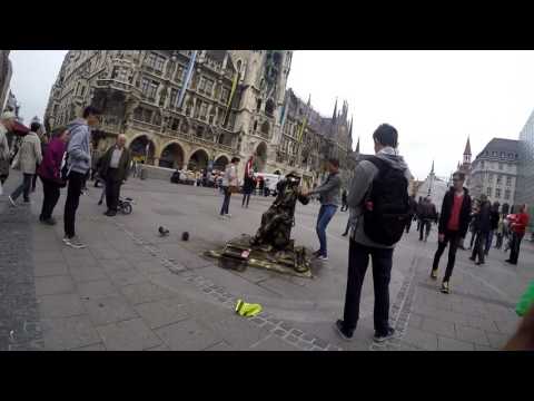 Munchen marien platz, FC Bayern fan shop