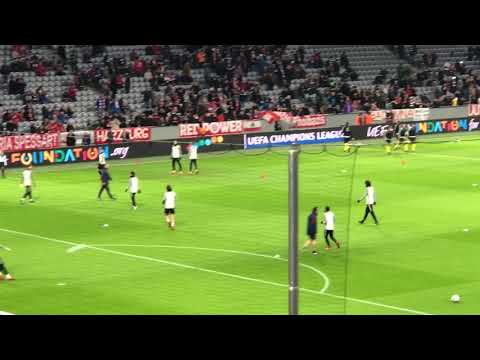 FC Bayern München vs Paris SG Warming Up PSG Spieler LIVE